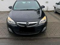 Gebraucht Opel Astra Eco 100 PS (73 kW) 2011 Schwarz Kleinwagen