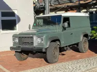 Gebraucht Land Rover Defender 122 PS (89 kW) 2011 Grün Kombi