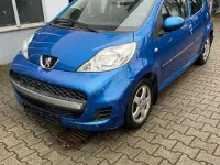 Gebraucht Peugeot 107 67 PS (49 kW) 2009 Blau Kleinwagen