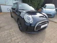 Gebraucht Mini Cooper SE 135 kW (184 PS) 2022 Schwarz Kleinwagen