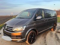 Gebraucht VW Multivan Highline 204 PS (150 kW) 2018 Grau Van