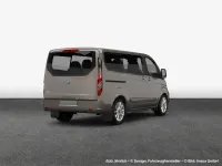 Gebraucht Ford Tourneo Custom Titanium 185 PS (136 kW) 2021 Silber Van