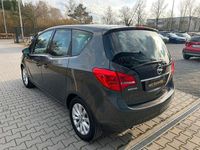 Gebraucht Opel Meriva Active 120 PS (88 kW) 2013 Grau Van / Kleinbus