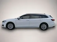 Gebraucht Skoda Superb Essence 150 PS (110 kW) 2025 Weiß Kombi