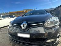 Gebraucht Renault Mégane 110 PS (80 kW) 2014 Grau Limousine