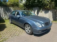 Gebraucht Mercedes E240 Avantgarde 177 PS (130 kW) 2002 Blau Limousine