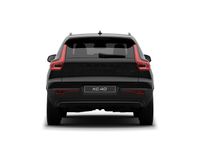 Neu Volvo XC40 Plus 163 PS (119 kW) 2026 Schwarz SUV