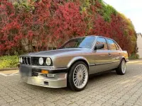 Gebraucht BMW 320 129 PS (94 kW) 1986 Silber Limousine