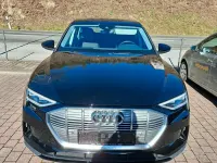 Gebraucht Audi e-tron 230 kW (313 PS) 2022 Schwarz SUV
