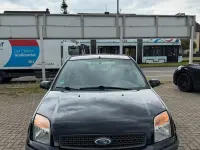 Gebraucht Ford Fusion 90 PS (66 kW) 2009 Schwarz Kleinwagen