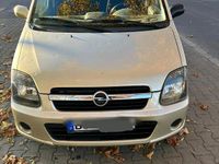 Gebraucht Opel Agila 75 PS (55 kW) 2004 Gold Van / Kleinbus