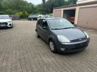 Gebraucht Ford Fiesta 69 PS (50 kW) 2003 Grau Kleinwagen