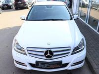 Gebraucht Mercedes C180 156 PS (114 kW) 2013 Weiß Limousine