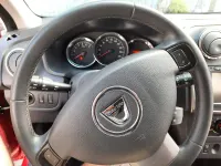 Gebraucht Dacia Sandero Stepway 90 PS (66 kW) 2014 Rot SUV
