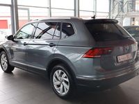 Gebraucht VW Tiguan Allspace 150 PS (110 kW) 2024 Grau SUV