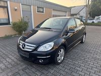 Gebraucht Mercedes B180 109 PS (80 kW) 2010 Schwarz Van / Kleinbus