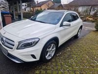 Gebraucht Mercedes GLA200 Urban 156 PS (114 kW) 2016 Weiß SUV