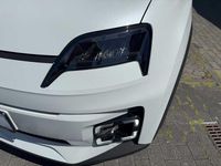 Neu Renault 5 E-Tech Evolution 89 kW (122 PS) 2025 Weiß Limousine