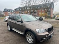 gebraucht BMW X5 3.0D Vollausstattung Head Up Standheizung usw..d