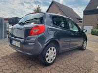 Gebraucht Renault Clio II Authentique 65 PS (47 kW) 2006 Schwarz Limousine