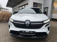 Second-hand Renault Austral Evolution 158 CP (116 kW) 2023 Alb SUV