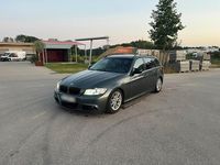 Gebraucht BMW 325 218 PS (160 kW) 2009 Andere farben Kombi