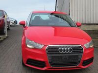 Gebraucht Audi A1 Attraction 86 PS (63 kW) 2011 Rot Limousine