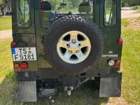 Gebraucht Land Rover Defender 122 PS (89 kW) 2011 Grün SUV