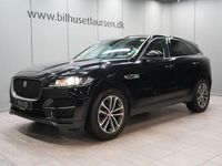 Używany Jaguar F-Pace Pure 179 KM (131 kW) 2017 Czarny SUV