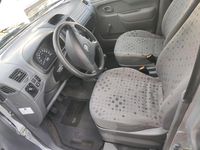 Usata Opel Agila 75 CV (55 kW) 2000 Argento Monovolume
