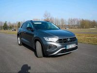 Gebraucht VW T-Roc 110 PS (80 kW) 2023 Grau SUV