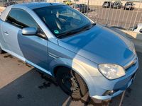 Gebraucht Opel Tigra 125 PS (91 kW) 2004 Andere farben Cabrio