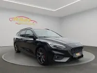 Käytetty Ford Focus ST 280 HP (205 kW) 2021 Musta Sedan