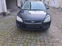 Gebraucht Ford Focus 105 PS (77 kW) 2006 Blau Kleinwagen