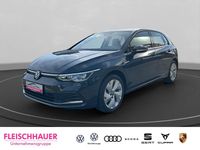 Gebraucht VW Golf VIII Style 150 PS (110 kW) 2024 Grau Limousine