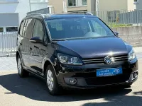Gebraucht VW Touran Highline 105 PS (77 kW) 2011 Schwarz Van / Kleinbus