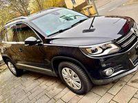 Gebraucht VW Tiguan LOUNGE 140 PS (102 kW) 2016 Schwarz SUV