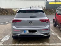 Gebraucht VW Golf VIII 110 PS (80 kW) 2023 Grau Kleinwagen