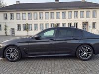 Gebraucht BMW 540 Shadowline 333 PS (244 kW) 2021 Grau Limousine