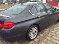 Gebraucht BMW 523 204 PS (150 kW) 2010 Sophistogr brillanteffekt met Limousine