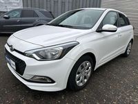 Gebraucht Hyundai i20 GO! 75 PS (55 kW) 2018 Polar white / sol Kleinwagen