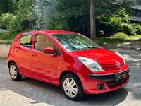 Gebraucht Nissan Pixo Acenta 68 PS (50 kW) 2010 Rot Kleinwagen