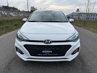 Gebraucht Hyundai i20 Active 75 PS (55 kW) 2019 Weiß Kleinwagen
