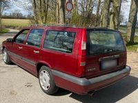 Second-hand Volvo 850 144 CP (105 kW) 1994 Roșu Berlinǎ