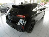 Używany Opel Corsa 101 KM (74 kW) 2024 Czarny Sedan/Limuzyna