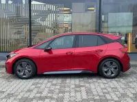 Używany Cupra Born 150 kW (204 KM) 2022 Czerwony Hatchback