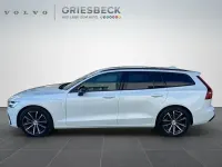 Używany Volvo V60 Plus 455 KM (334 kW) 2023 Biały Kombi