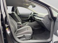 Gebraucht VW Golf VIII Active 150 PS (110 kW) 2022 Schwarz Limousine