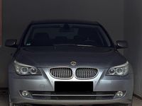 Gebraucht BMW 525 197 PS (144 kW) 2008 Grau Limousine