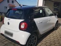 Gebraucht Smart ForFour Electric Drive 60 kW (82 PS) 2019 Weiß Kleinwagen